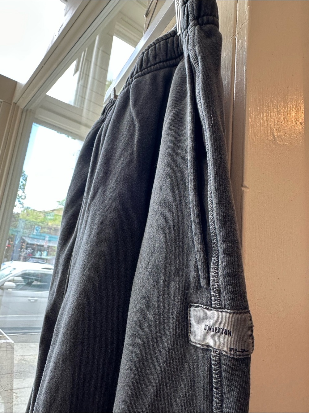 JOAH BROWN OVERSIZED STRAIGHT LEG JOGGER SIZE XS/SM - Picture 6 of 9